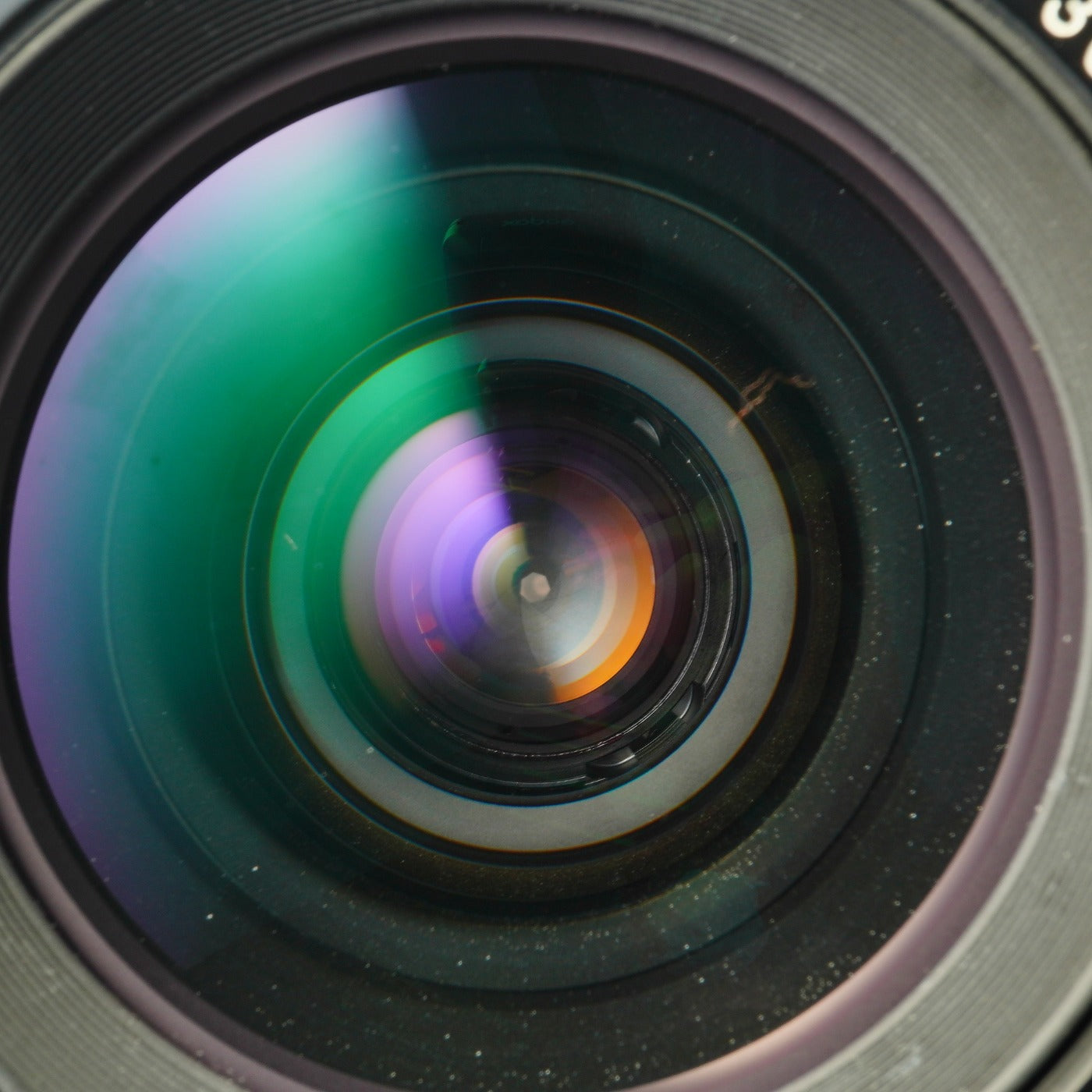 Nikon Ai Zoom NIKKOR 35-70mm F/3.5 Zoom Lens