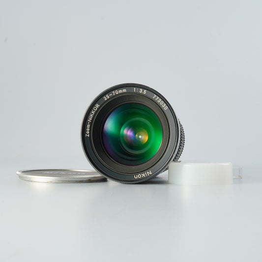 Nikon Ai Zoom NIKKOR 35-70mm F/3.5 Zoom Lens