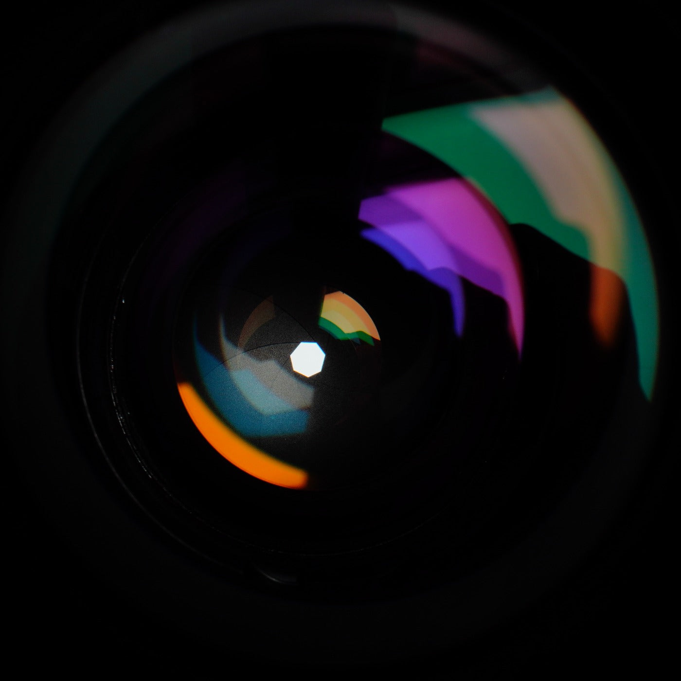 Nikon Ai Zoom NIKKOR 35-70mm F/3.5 Zoom Lens