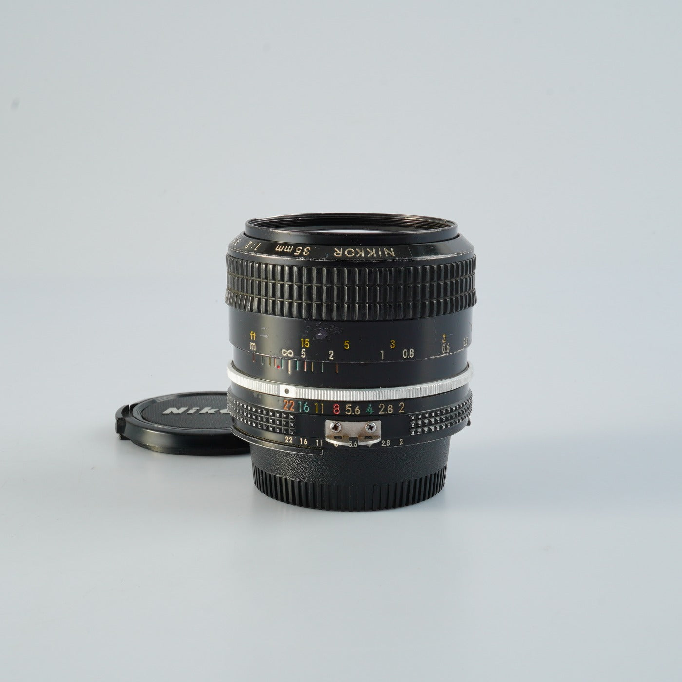 【ジャンク】 Nikon Ai Nikkor 35mm F/2 単焦点レンズ