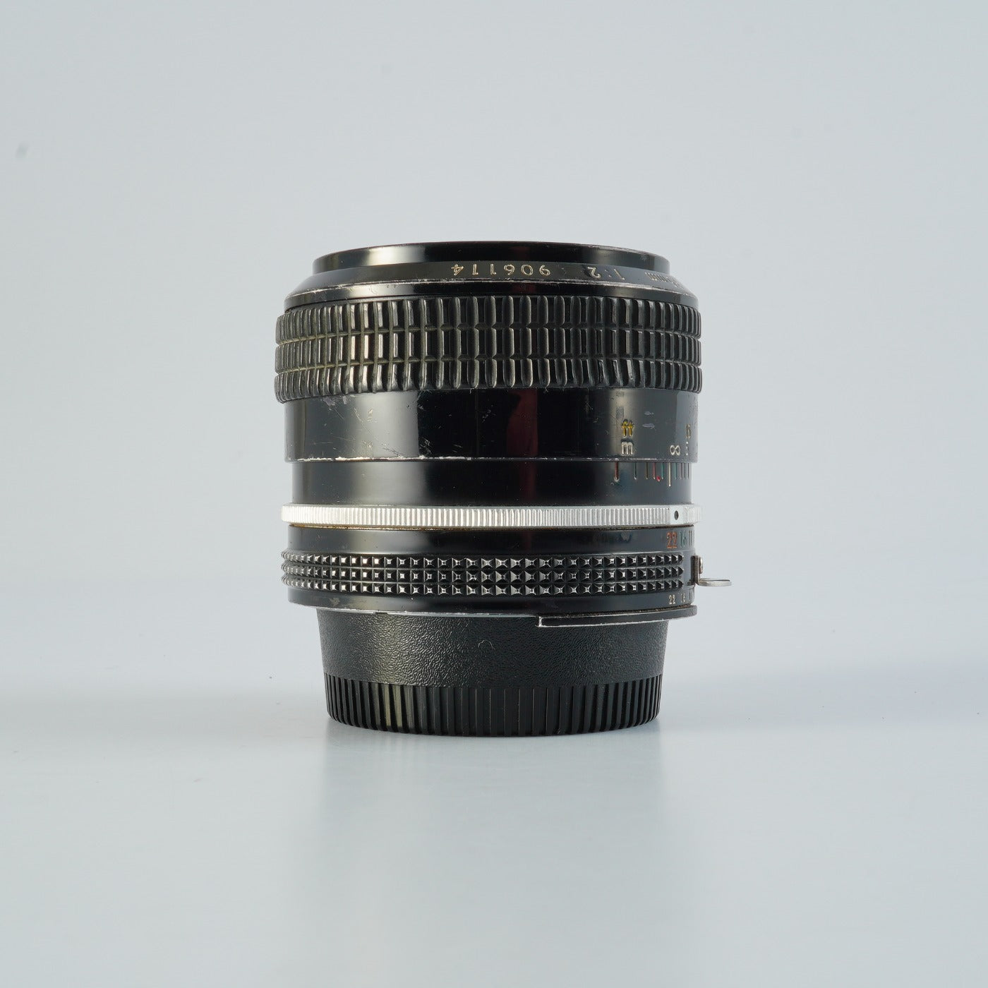 【ジャンク】 Nikon Ai Nikkor 35mm F/2 単焦点レンズ