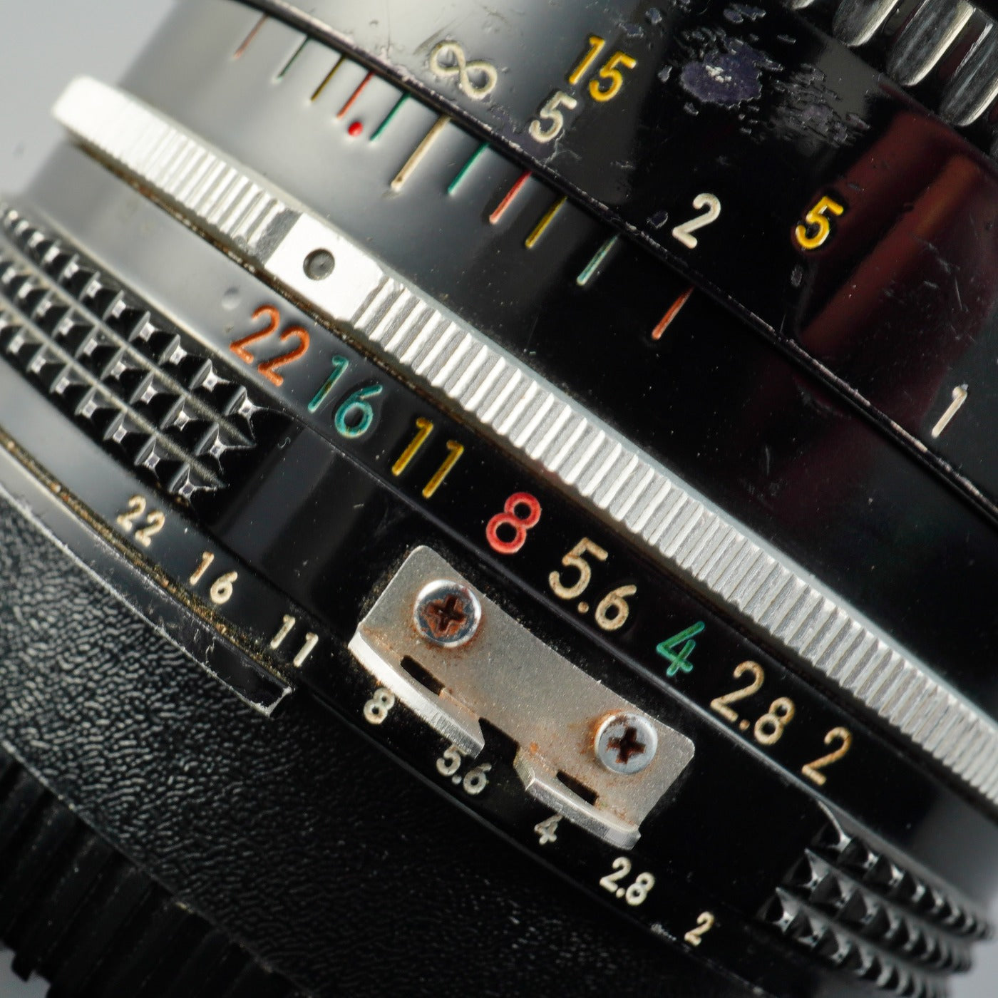 【ジャンク】 Nikon Ai Nikkor 35mm F/2 単焦点レンズ