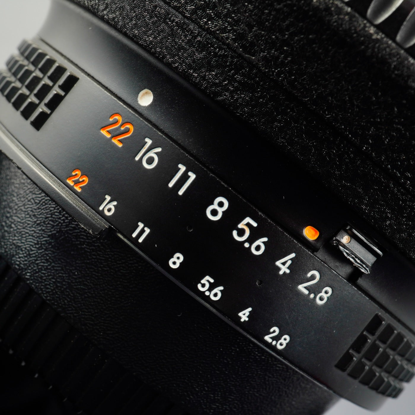 【ジャンク】 Nikon AF-S NIKKOR 28-70mm F/2.8 D ED ズームレンズ