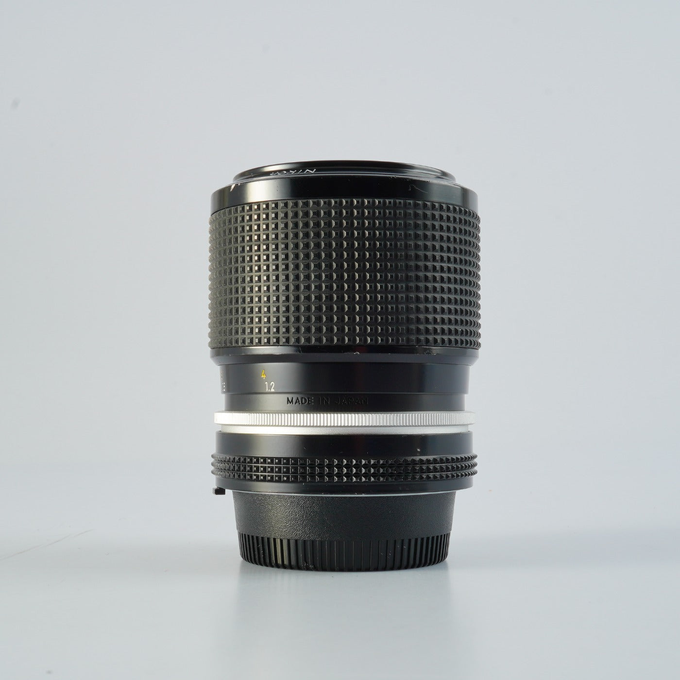 Nikon Ai Zoom-NIKKOR Auto 43-86mm F/3.5 Zoom Lens
