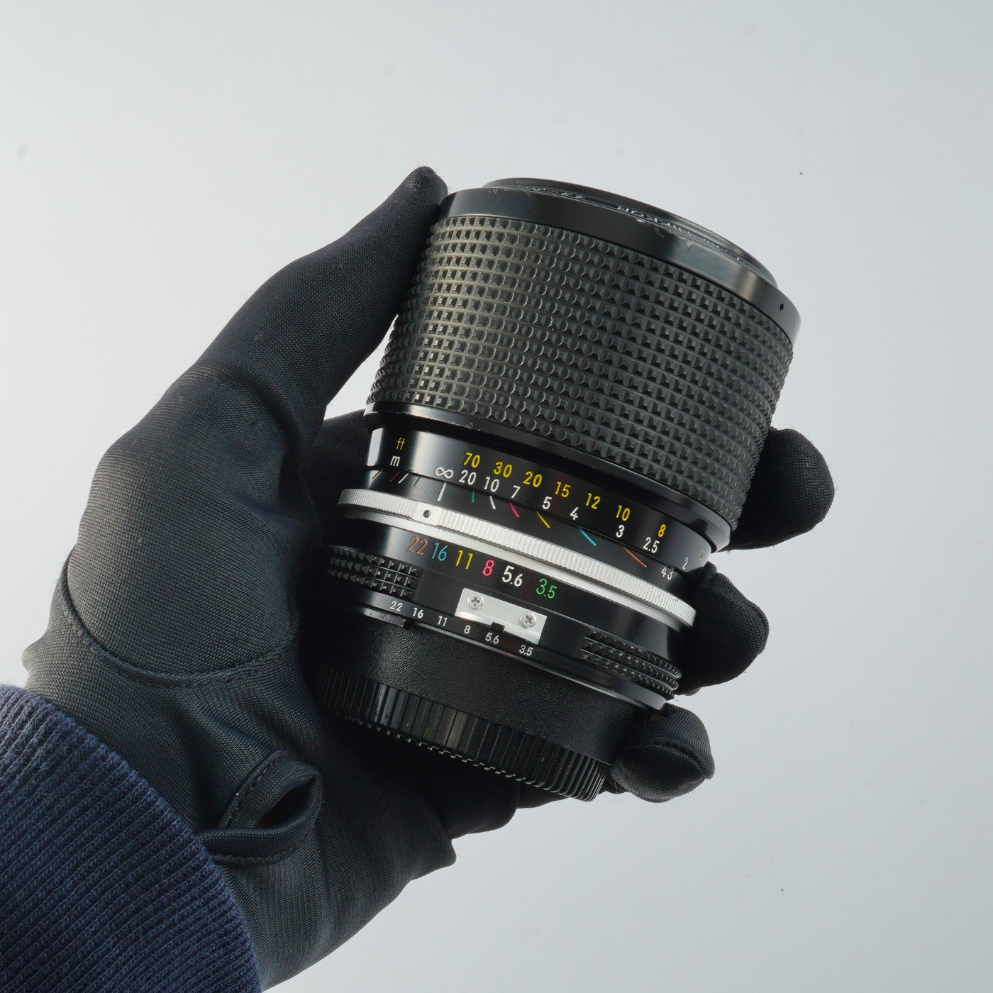 Nikon Ai Zoom-NIKKOR Auto 43-86mm F/3.5 Zoom Lens