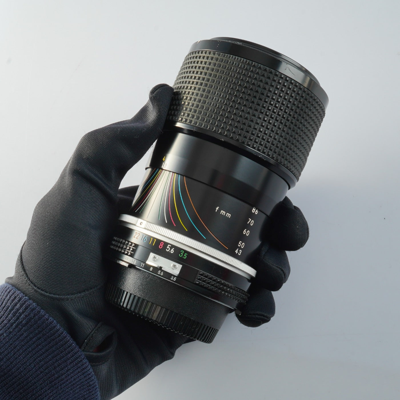 Nikon Ai Zoom-NIKKOR Auto 43-86mm F/3.5 Zoom Lens