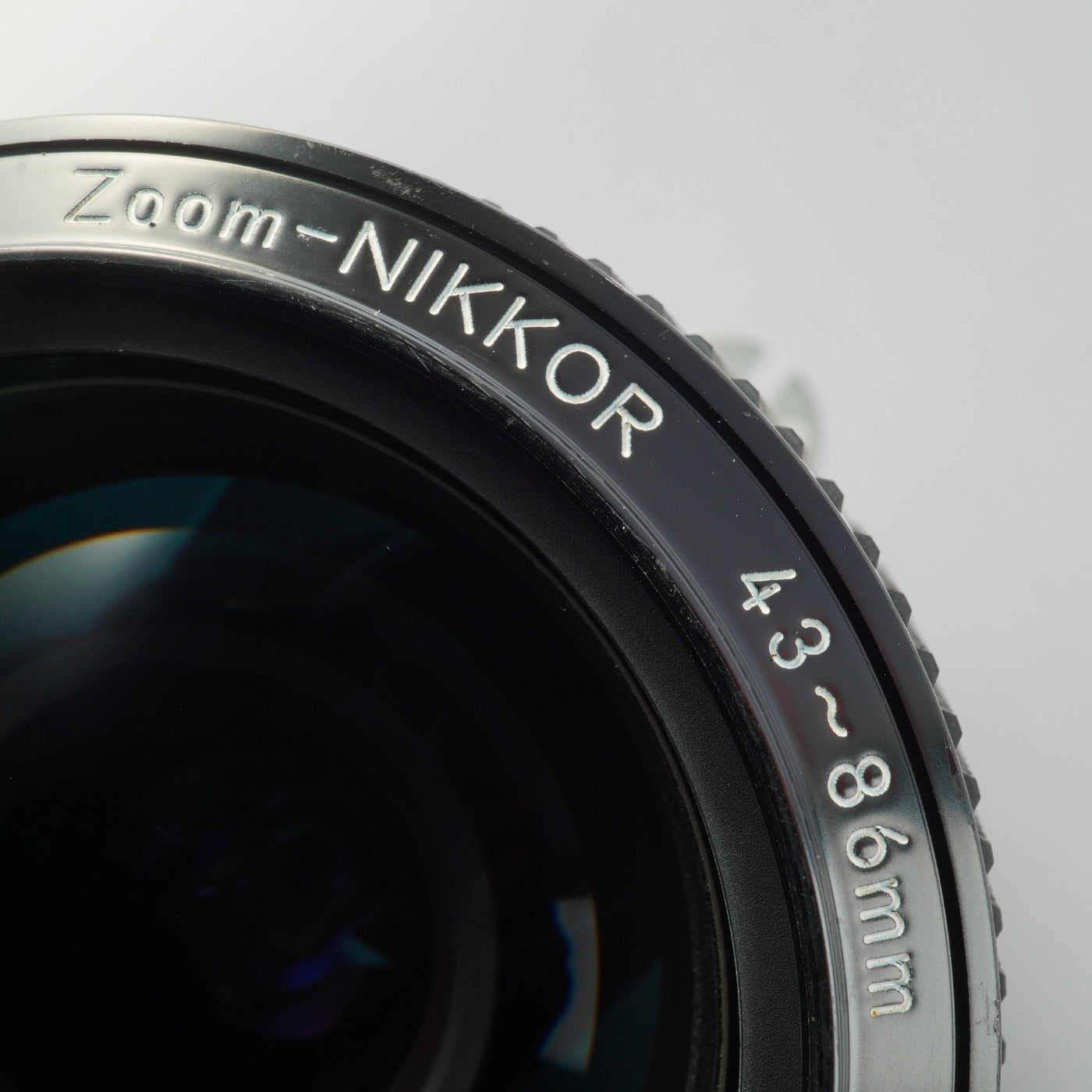 Nikon Ai Zoom-NIKKOR Auto 43-86mm F/3.5 Zoom Lens