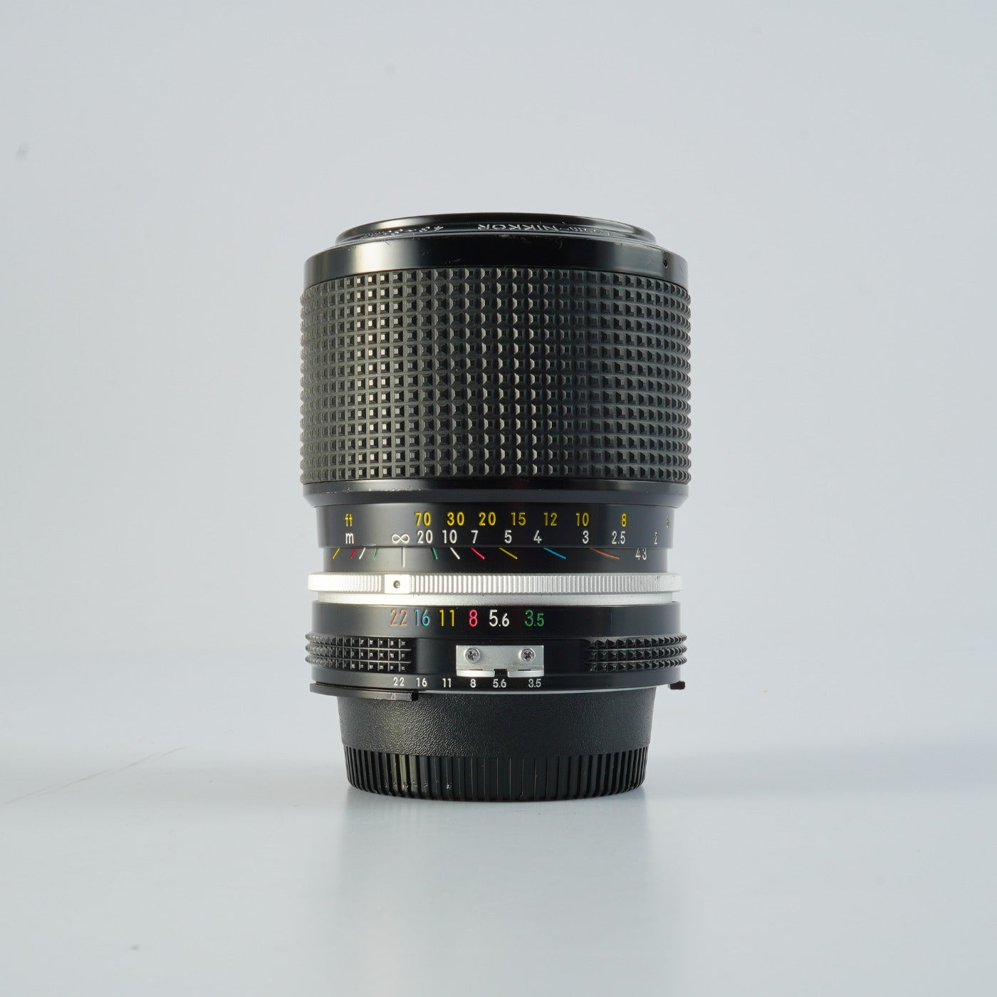 Nikon Ai Zoom-NIKKOR Auto 43-86mm F/3.5 Zoom Lens