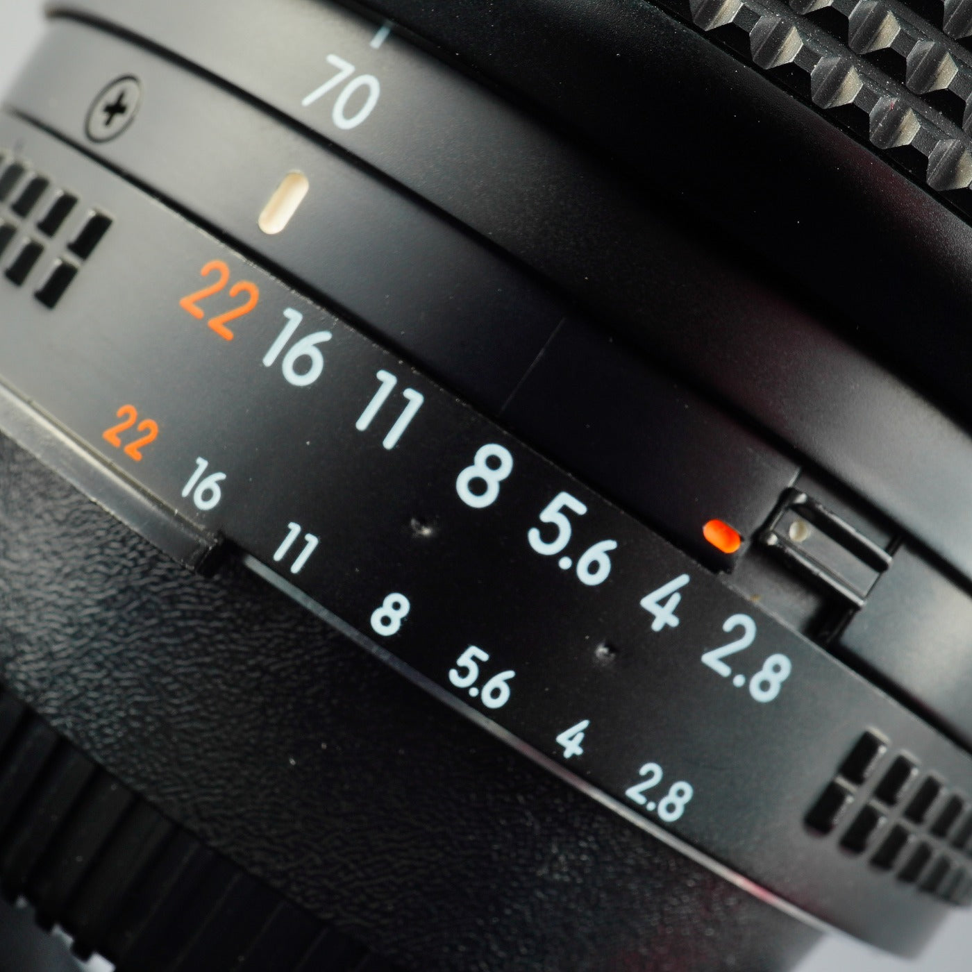 【ジャンク】 Nikon AF NIKKOR 35-70mm F/2.8 D ズームレンズ