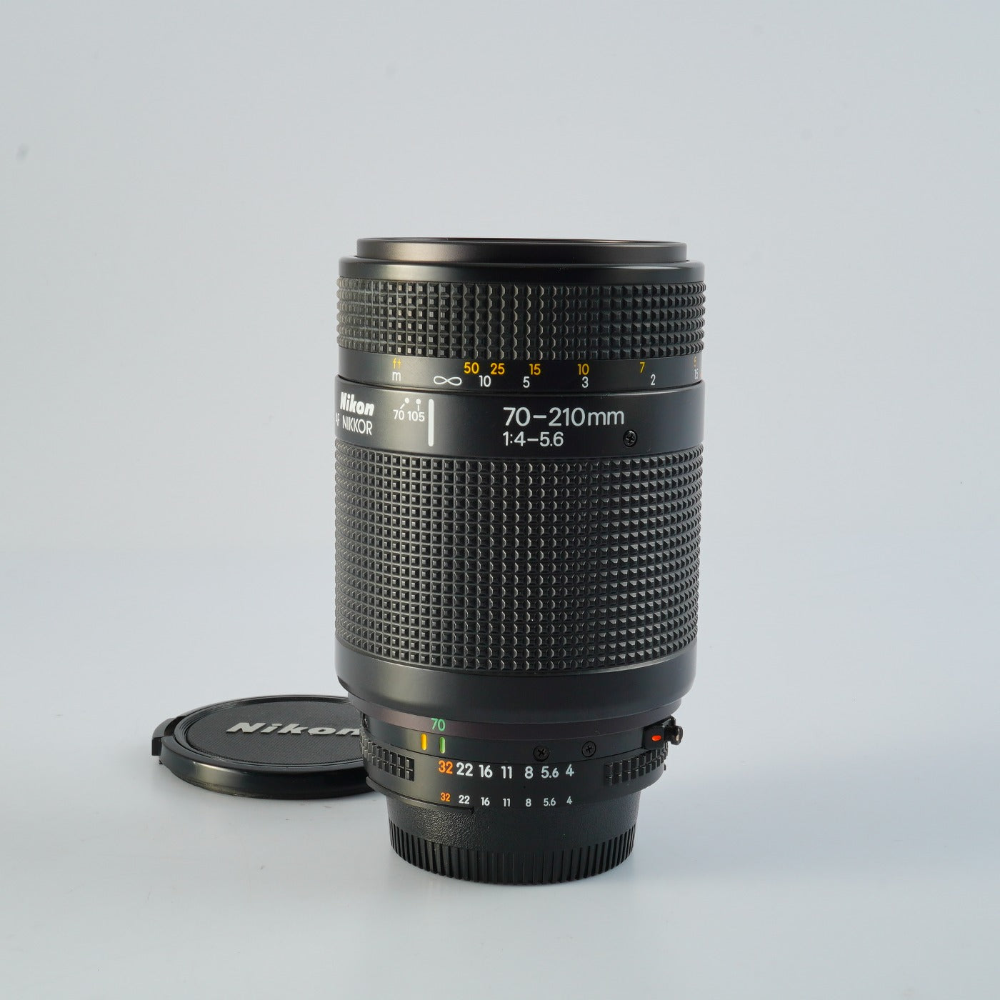 Nikon AF NIKKOR 70-210mm F/4-5.6 ズームレンズ