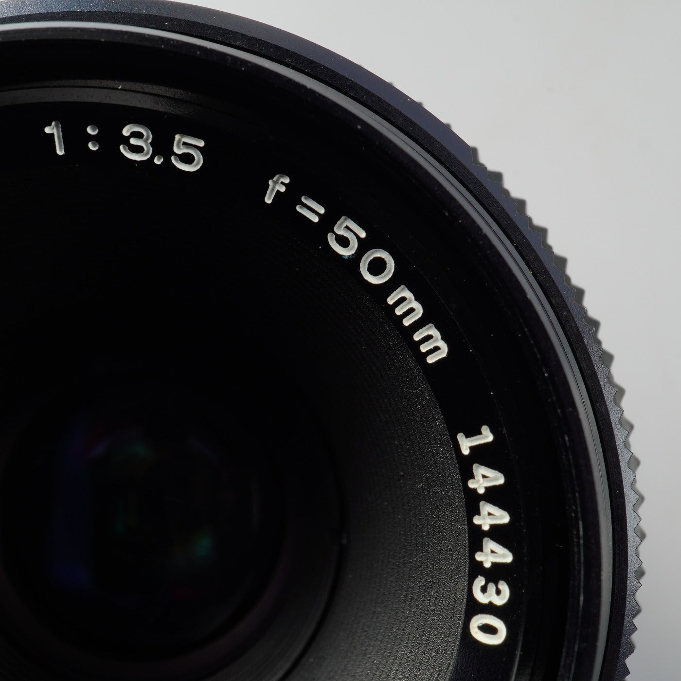 OLYMPUS OM-SYSTEM ZUIKO AUTO-MACRO 50mm F/3.5 単焦点レンズ – 山田