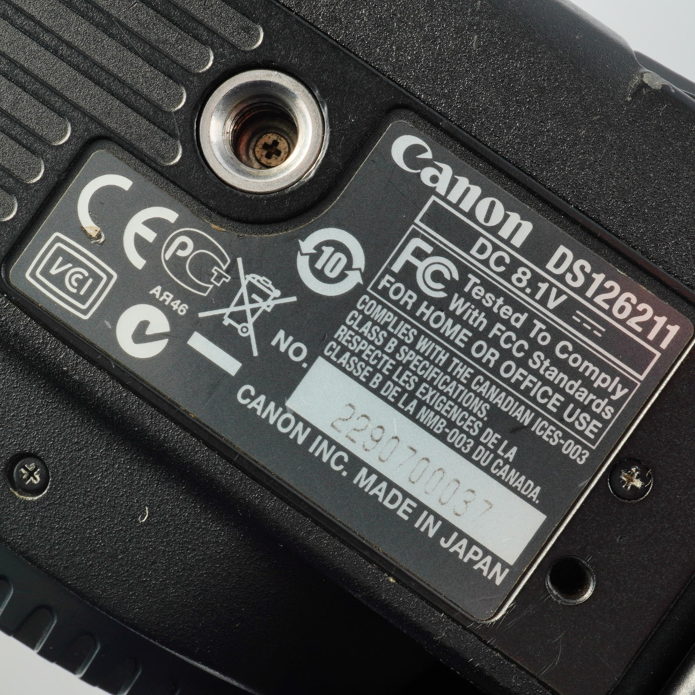 Canon EOS 50D + EF-S 18-55mm F/3.5-5.6 IS Ⅱ + CF 2GB デジタル一眼レフカメラ