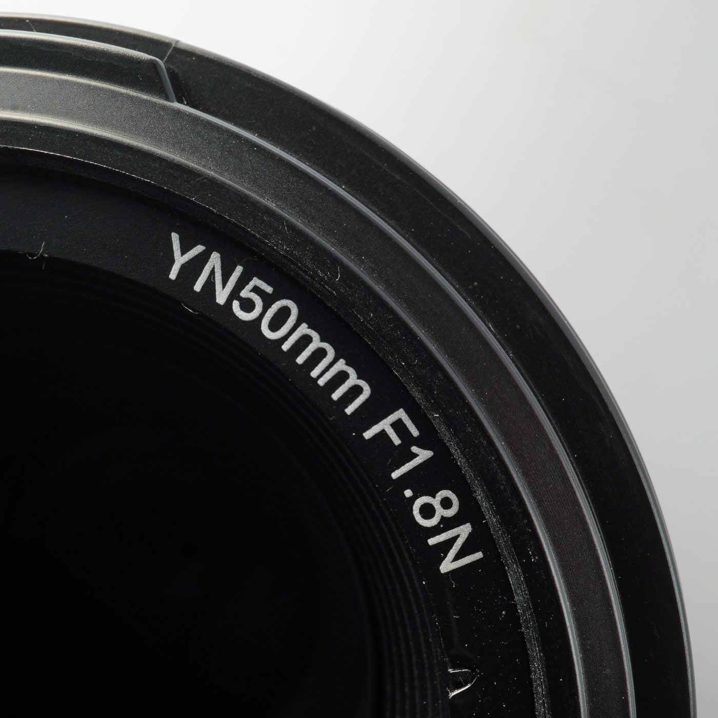 YONGNUO YN 50mm F/1.8 N 単焦点レンズ