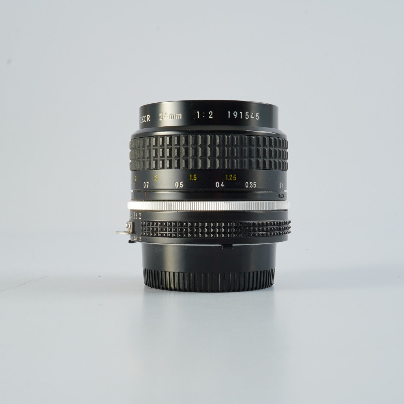 Nikon Ai NIKKOR 24mm F/2 prime lens