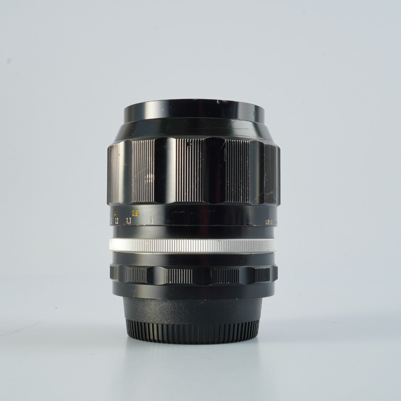 Nikon 非Ai NIKKOR-P Auto 105mm F/2.5 単焦点レンズ