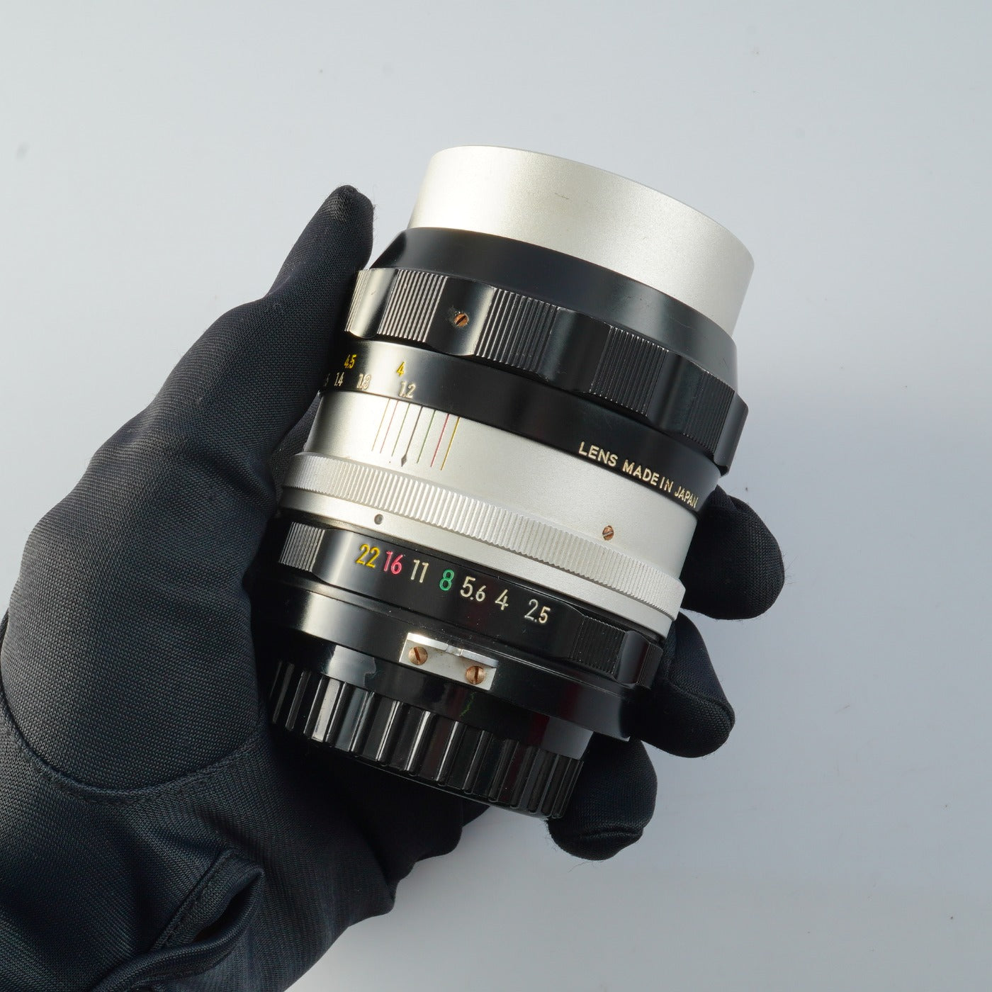 Nikon 非Ai NIKKOR-P Auto 105mm F/2.5 単焦点レンズ