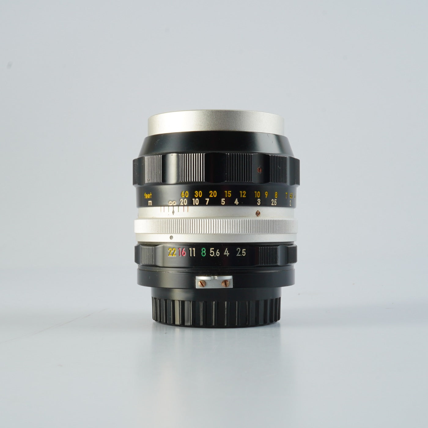 Nikon 非Ai NIKKOR-P Auto 105mm F/2.5 単焦点レンズ