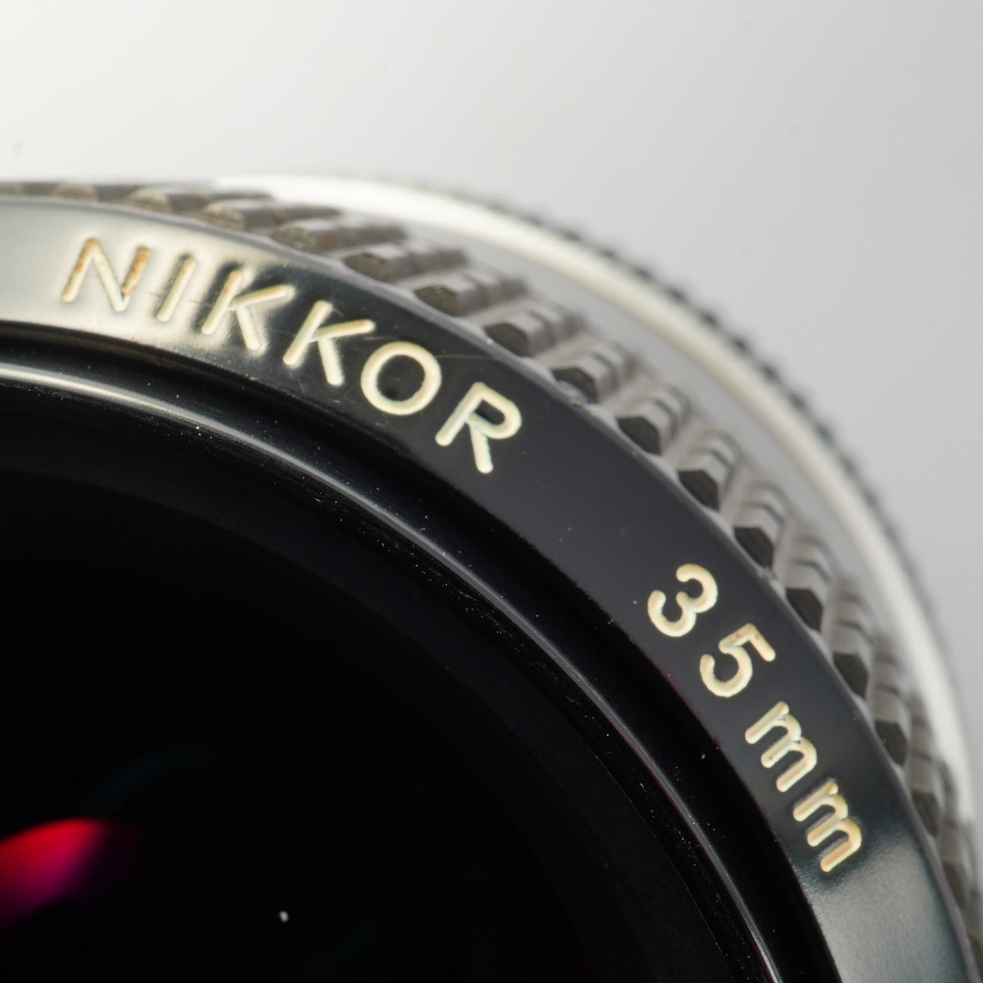 Nikon 非Ai Nikkor 35mm F/2 単焦点レンズ