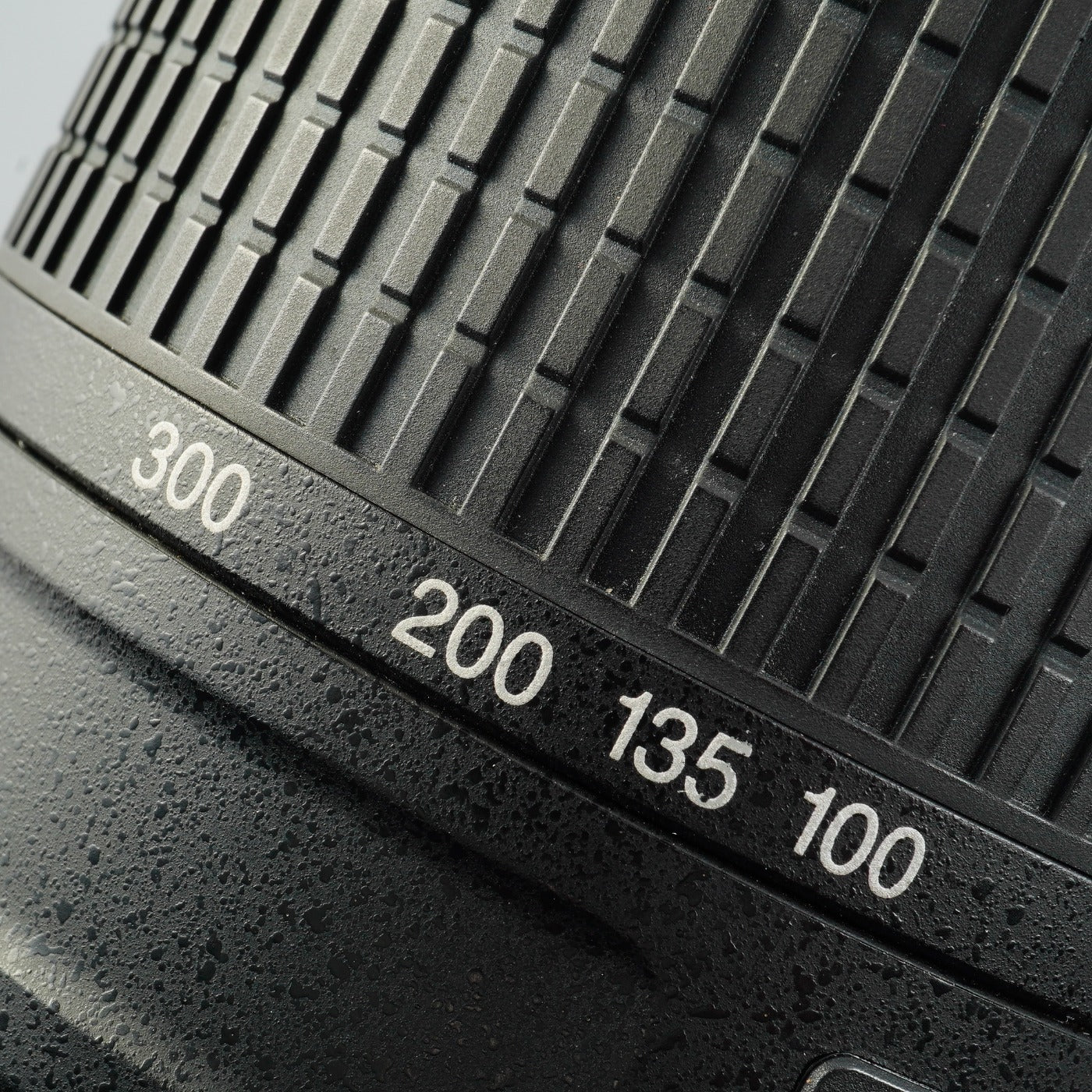 Nikon AF-S NIKKOR 55-300mm F/4.5-5.6 G ED VR DX ズームレンズ