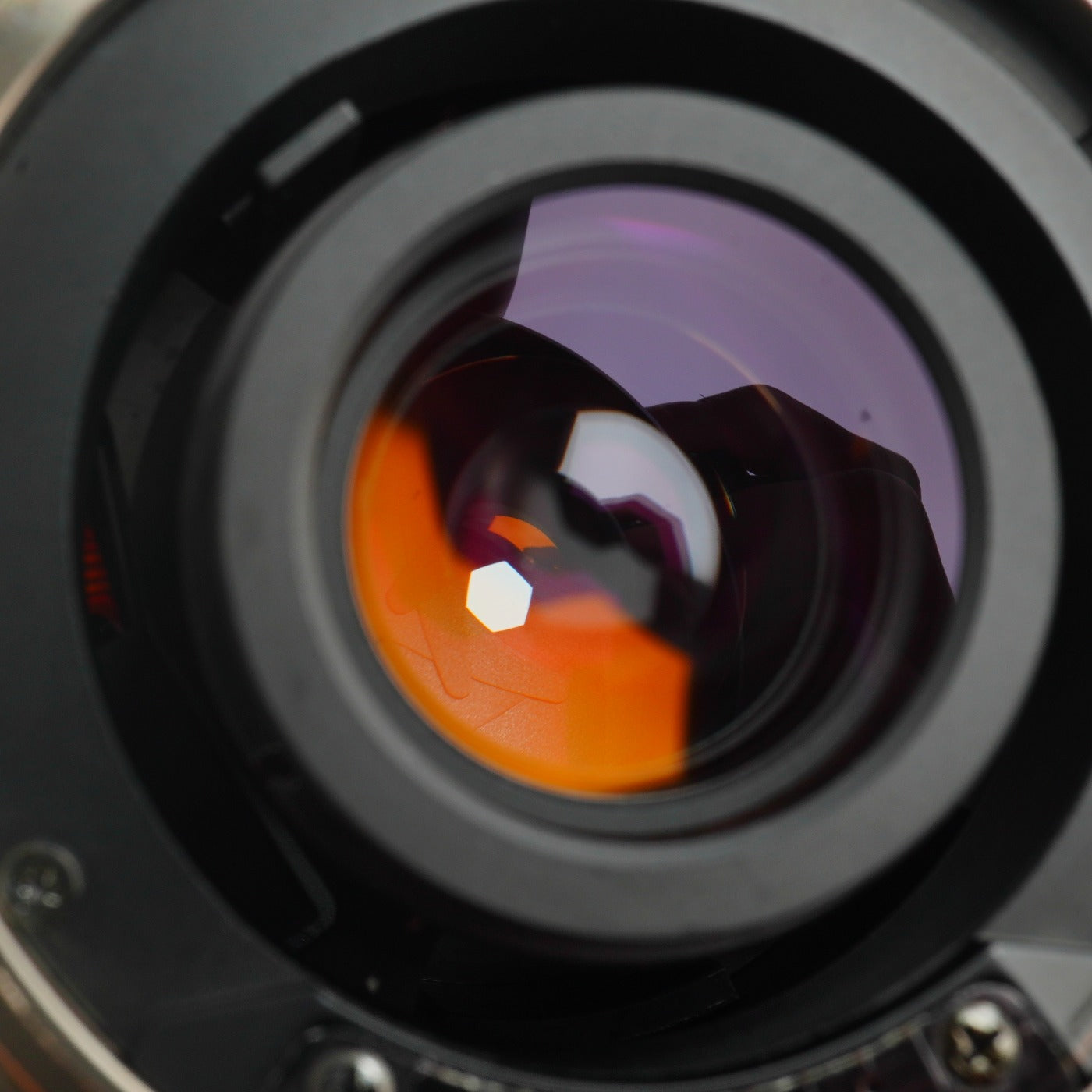 Tokina AT-X AF Aspherical 24-200mm F/3.5-5.6 (Sony A用) ズームレンズ