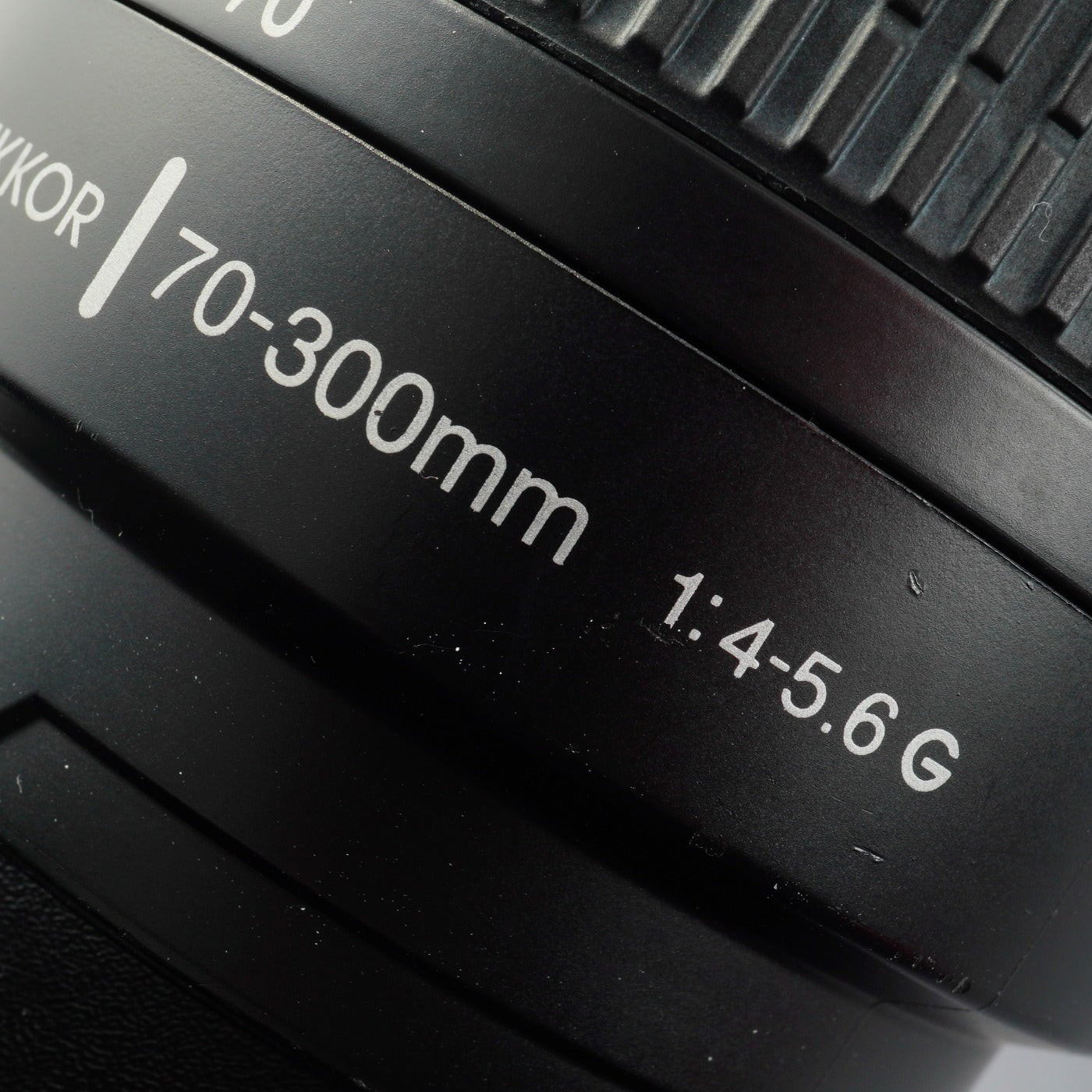 Nikon AF NIKKOR 70-300mm F/4-5.6 G ズームレンズ