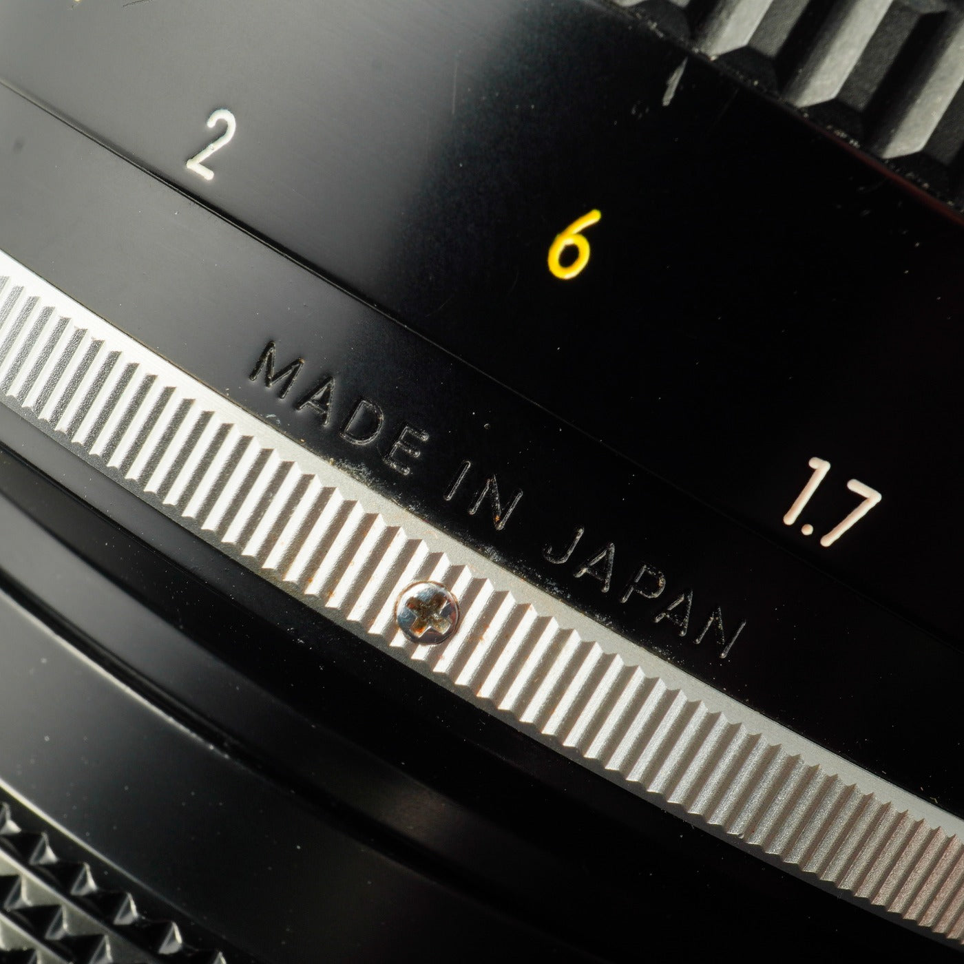 Nikon Ai NIKKOR 135mm F/2 単焦点レンズ