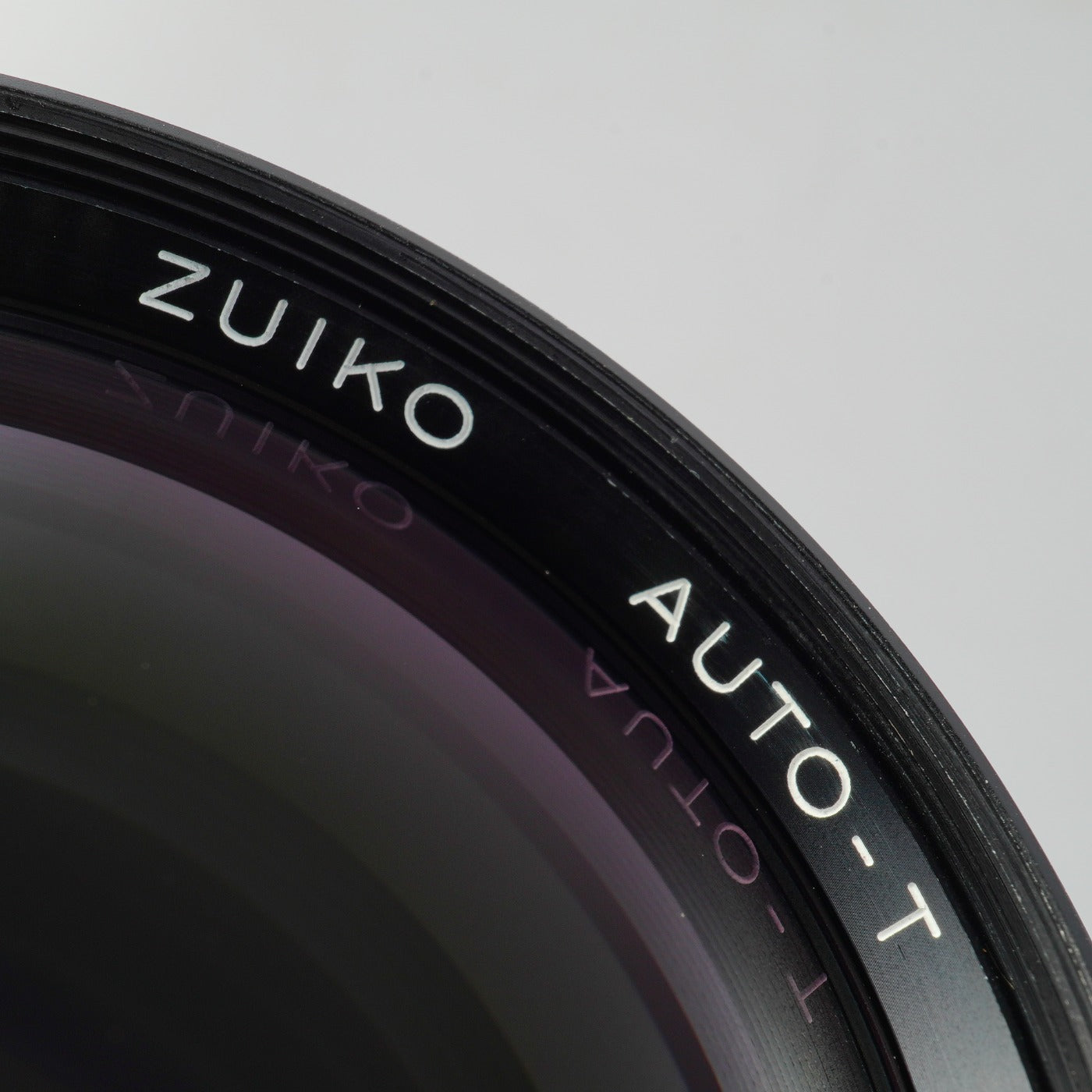 OLYMPUS OM-SYSTEM ZUIKO AUTO-T 200mm F/4 単焦点レンズ