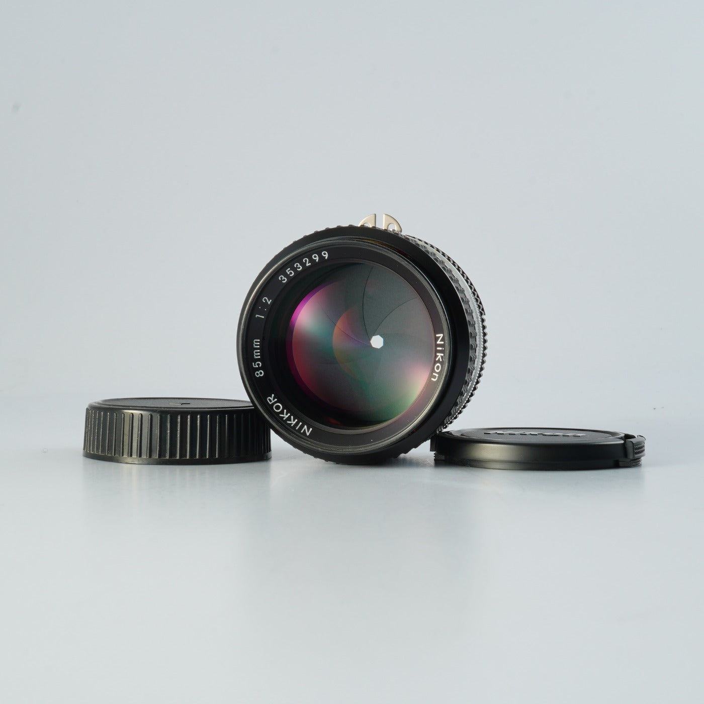 Nikon Ai-S NIKKOR 85mm F/2 単焦点レンズ