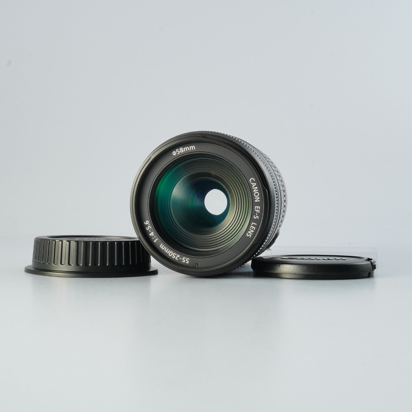 Canon EF-S 55-250mm F/4-5.6 IS ズームレンズ