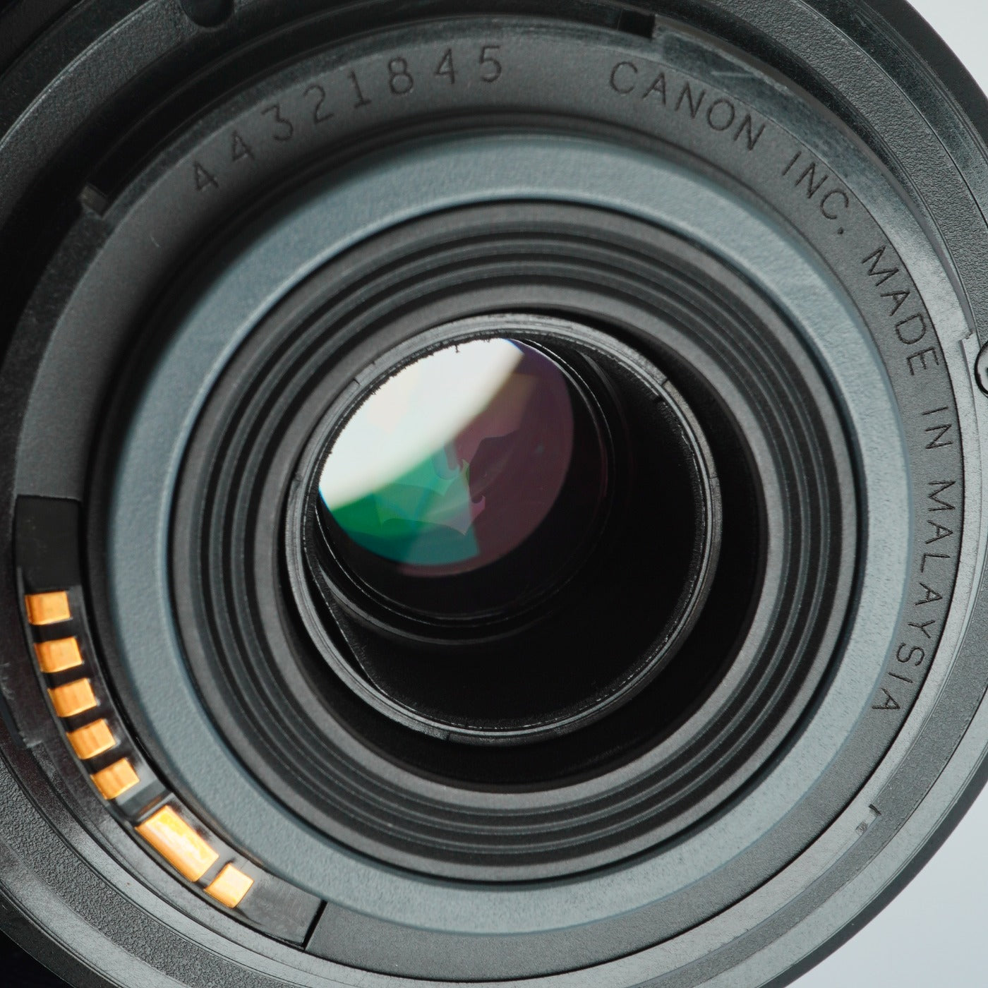 Canon EF-S 55-250mm F/4-5.6 IS ズームレンズ