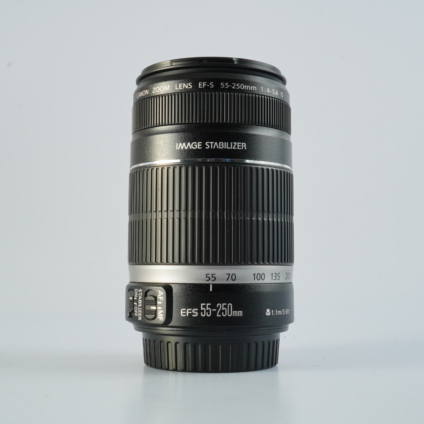 Canon EF-S 55-250mm F/4-5.6 IS ズームレンズ