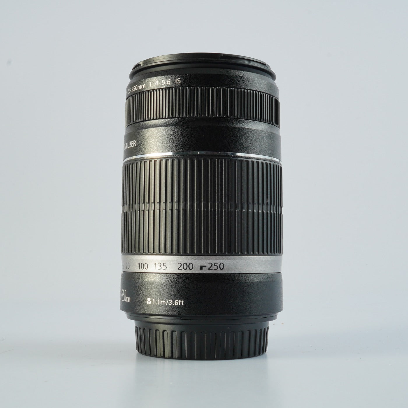 Canon EF-S 55-250mm F/4-5.6 IS ズームレンズ