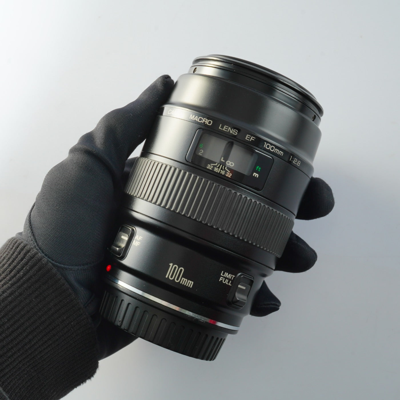 Canon EF Macro 100mm f/2.8 マクロレンズ