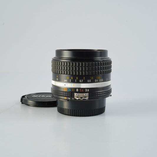 Nikon Ai-S NIKKOR 28mm F/3.5 単焦点レンズ