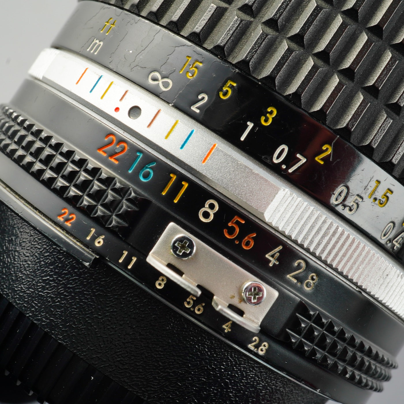 Nikon Ai-S NIKKOR 28mm F/2.8 単焦点レンズ