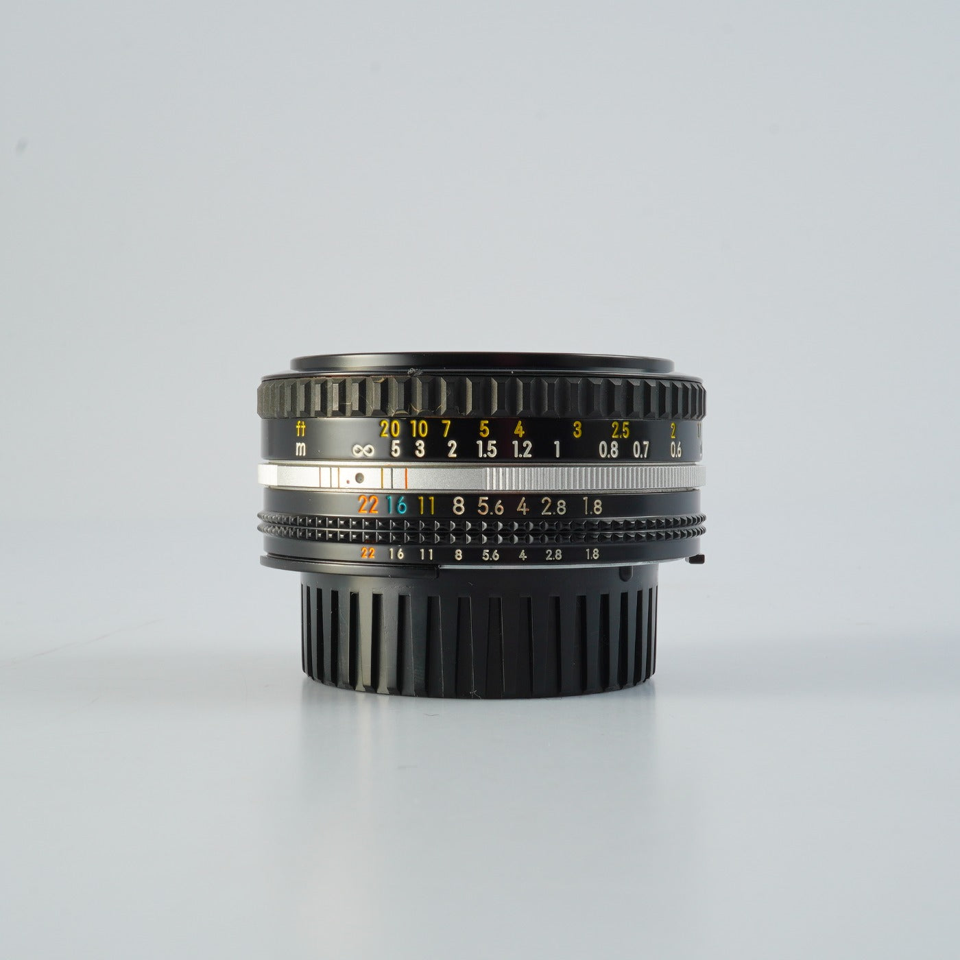 Nikon NIKKOR 50mm F/1.8 Ai-S 単焦点レンズ