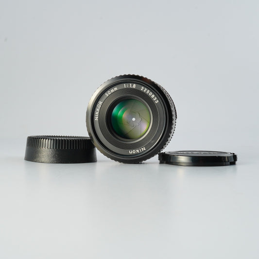 Nikon NIKKOR 50mm F/1.8 Ai-S 単焦点レンズ