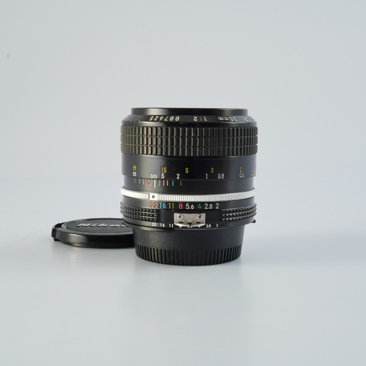 Nikon Ai Nikkor 35mm F/2 単焦点レンズ