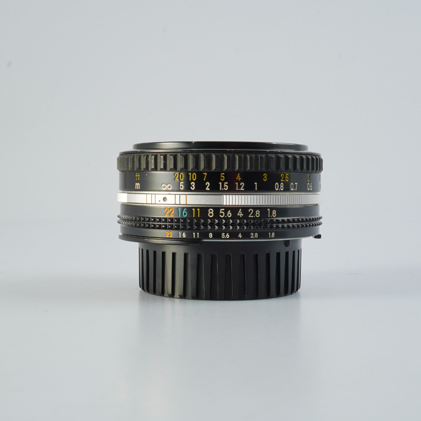 Nikon NIKKOR 50mm F/1.8 Ai-S 単焦点レンズ