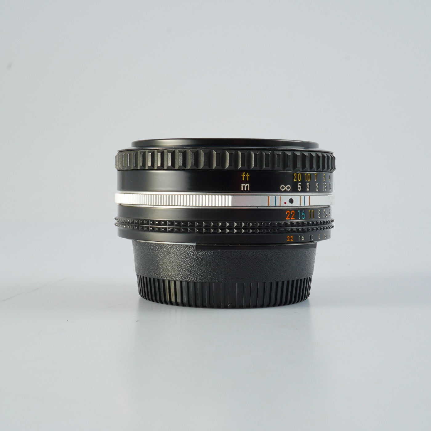 Nikon NIKKOR 50mm F/1.8 Ai-S 単焦点レンズ