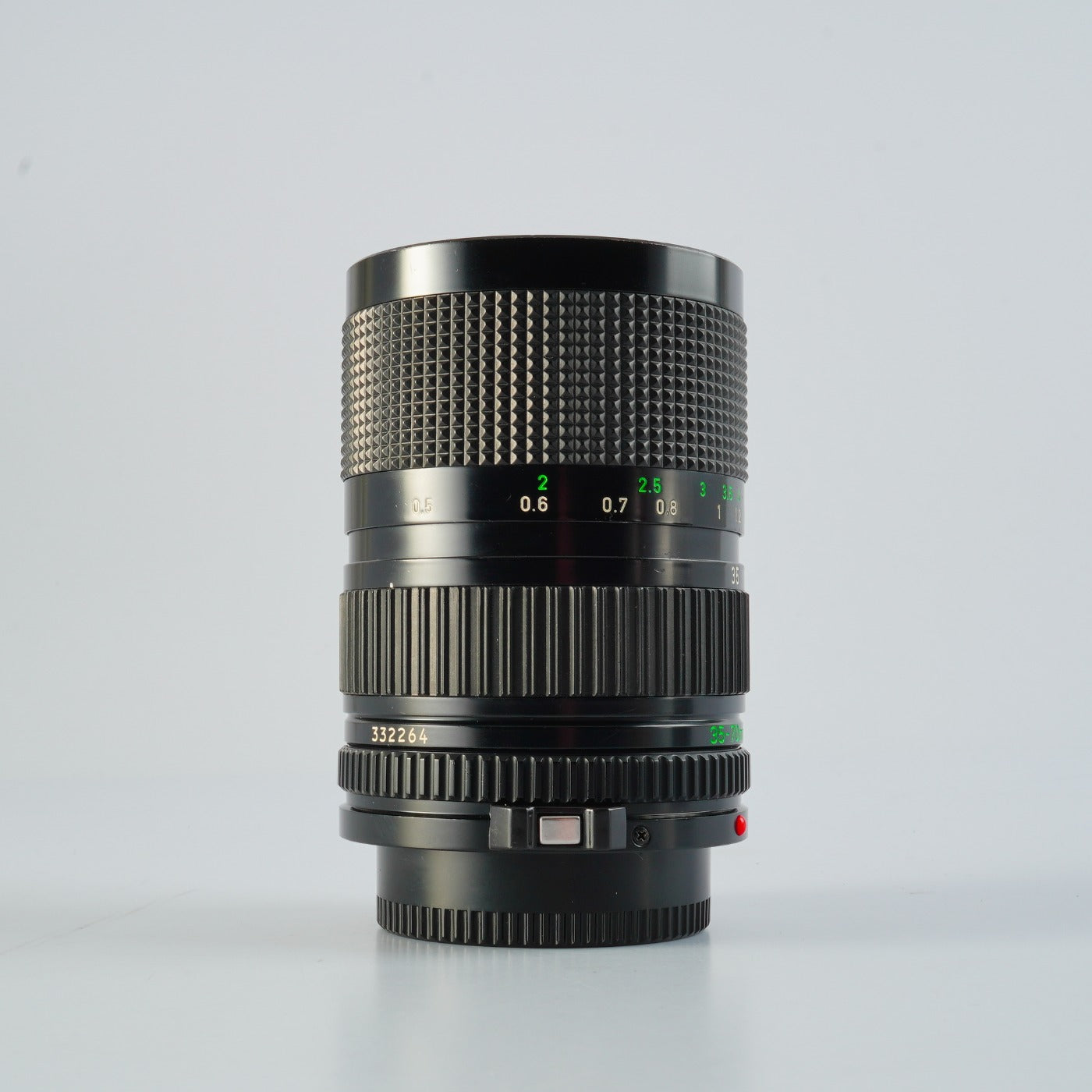 Canon FD 35-70mm f/4.0 ズームレンズ Canon FD 35-70mm F/4 ズームレンズ – 山田写真機店