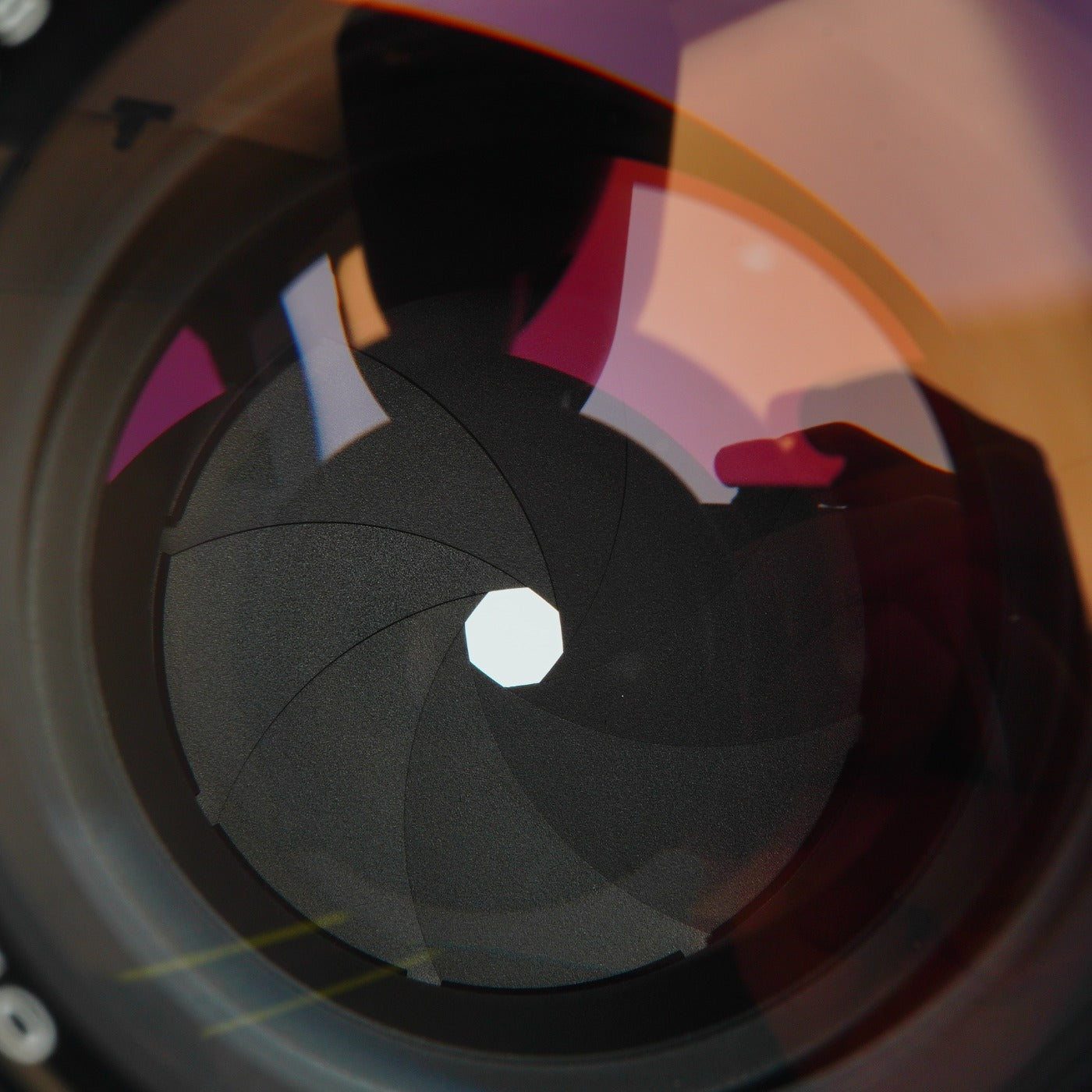 OLYMPUS OM-SYSTEM E.ZUIKO AUTO-T 200mm F/4 単焦点レンズ