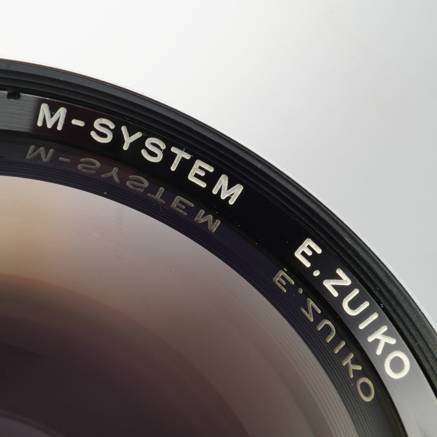 OLYMPUS OM-SYSTEM E.ZUIKO AUTO-T 200mm F/4 単焦点レンズ