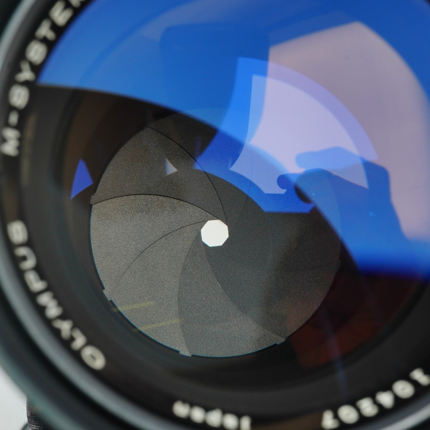 OLYMPUS OM-SYSTEM E.ZUIKO AUTO-T 200mm F/4 単焦点レンズ