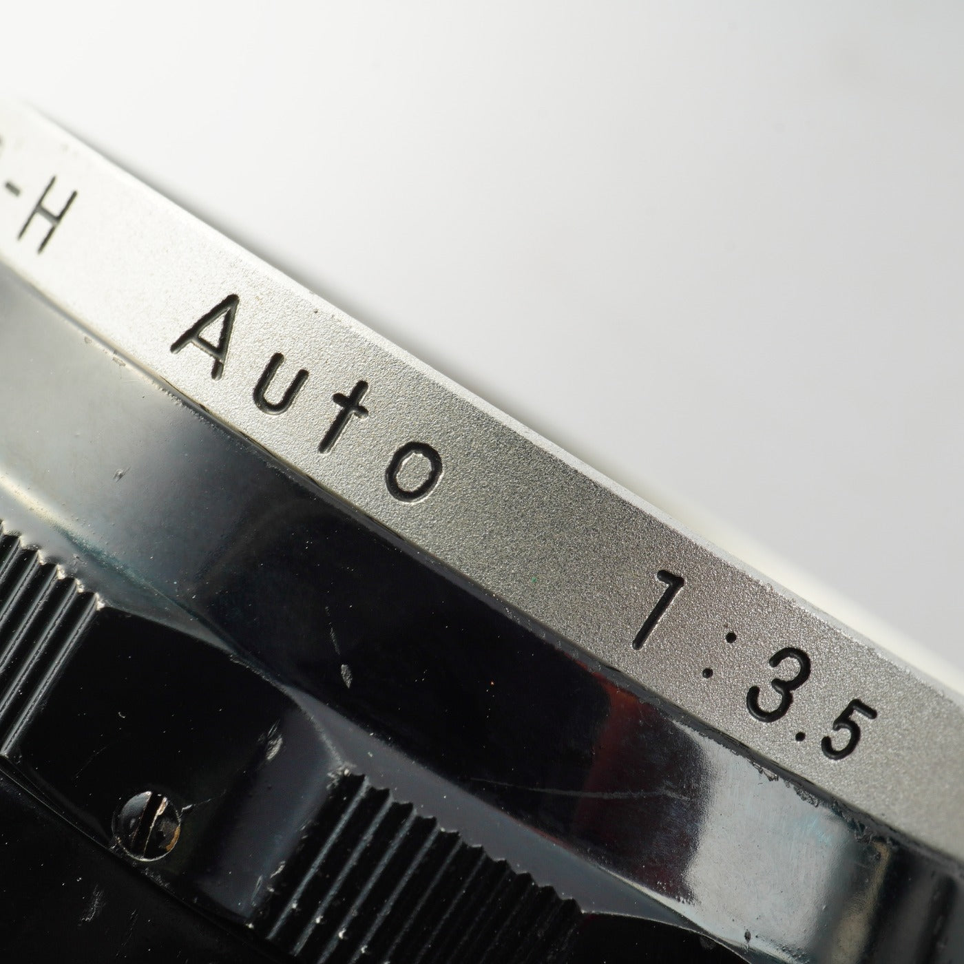 Nikon 非Ai NIKKOR-H Auto 2.8cm 28mm F/3.5 単焦点レンズ