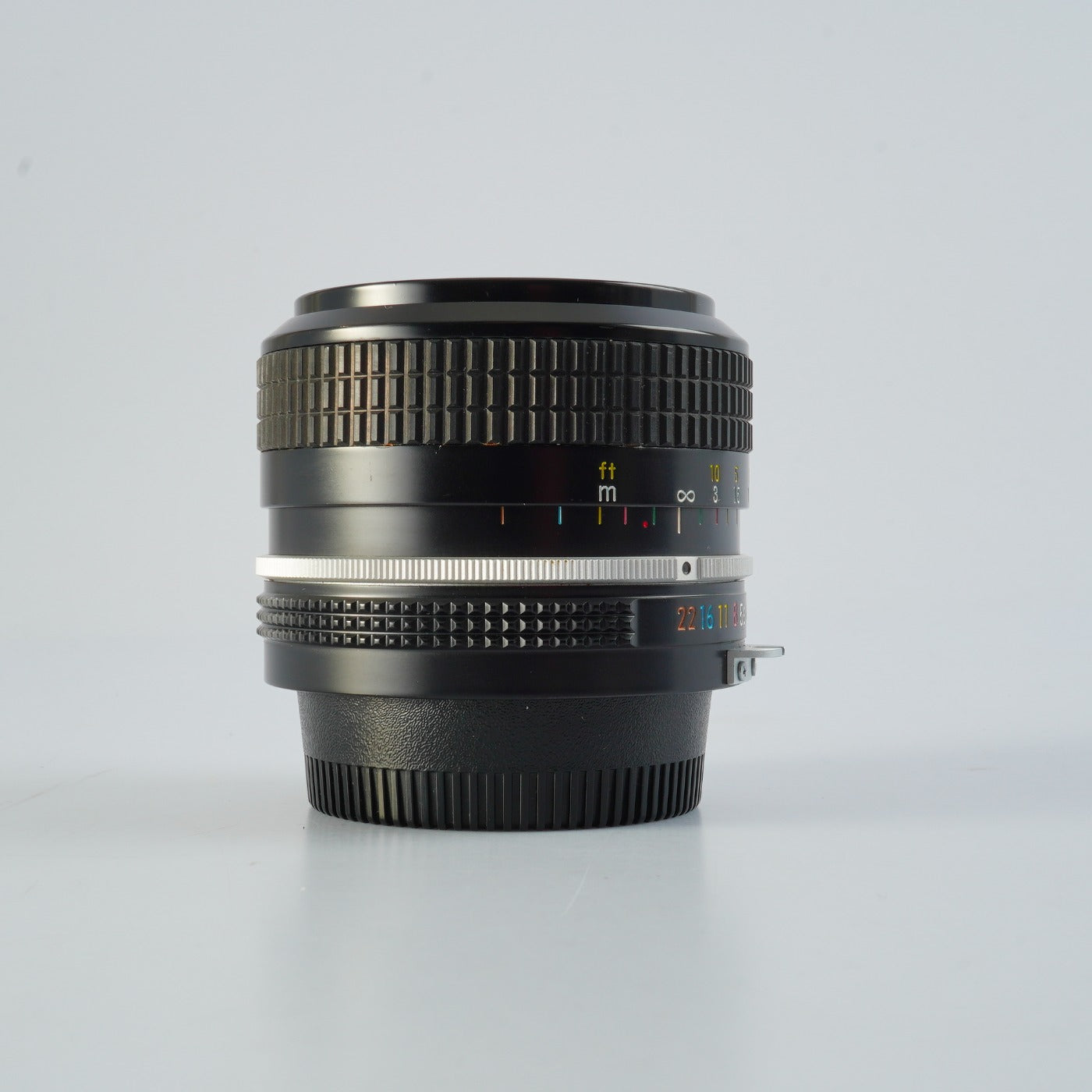 Nikon 非Ai NIKKOR 24mm F/2.8 単焦点レンズ