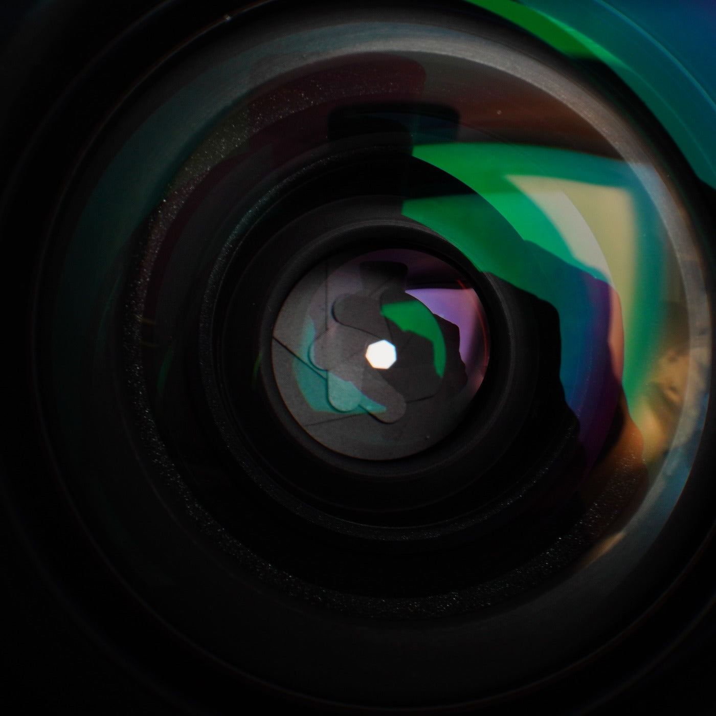 Nikon 非Ai NIKKOR 24mm F/2.8 単焦点レンズ