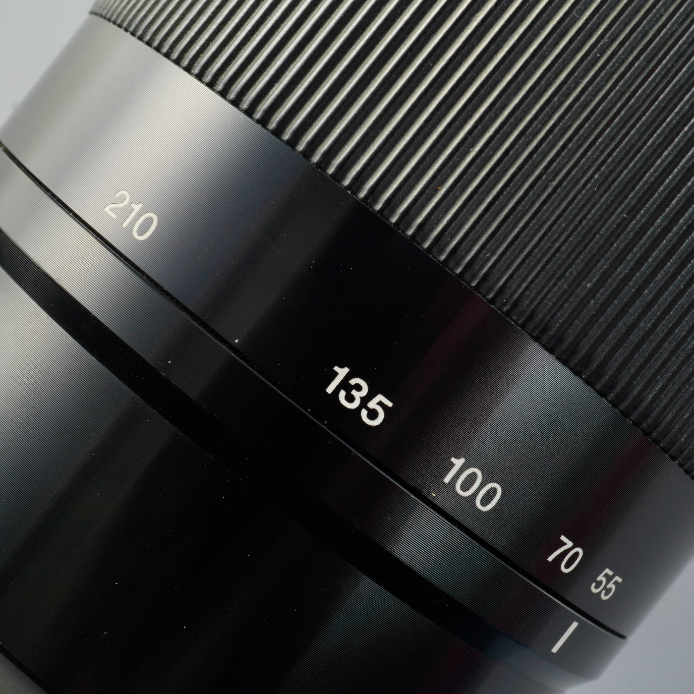 SONY E 55-210mm F/4.5-6.3 OSS