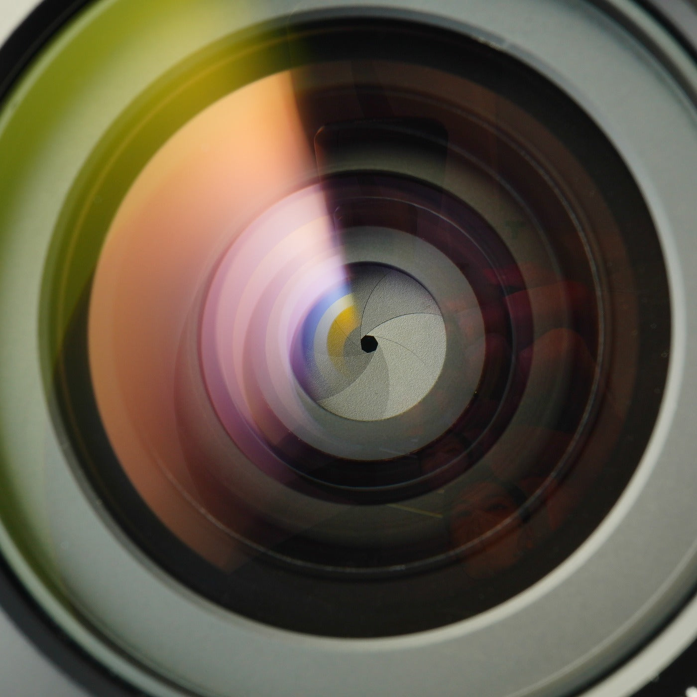 Nikon AF NIKKOR 24mm F/2.8 D 単焦点レンズ