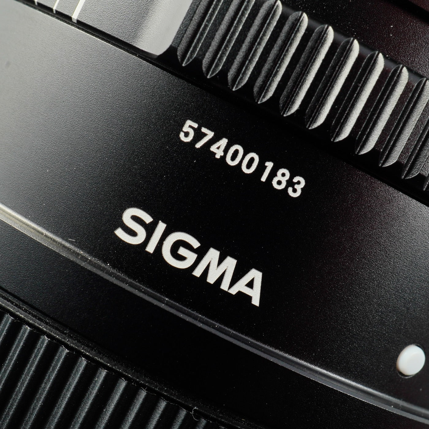 SIGMA 90mm F/2.8 DG DN (L用) 単焦点レンズ